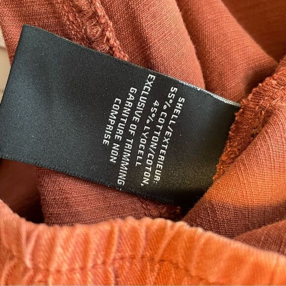 7 For All Mankind Cargo Pocket Joggers Rust MED NWT - Picture 8 of 8